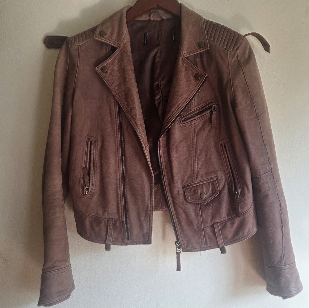 Gorgeous, Classic Women's Brown Leather Jacket